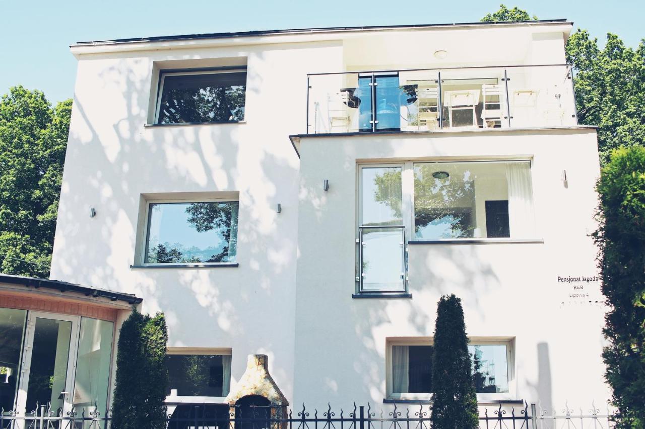 Pensjonat Jagoda B&B Miedzyzdroje Exterior photo